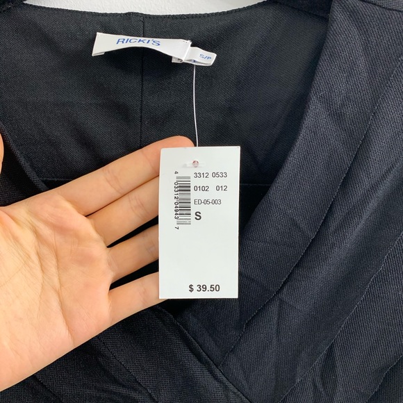 Ricki’s *NEW WITH TAGS* black top - Picture 4 of 4